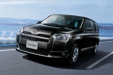 F（ハイブリッド車）